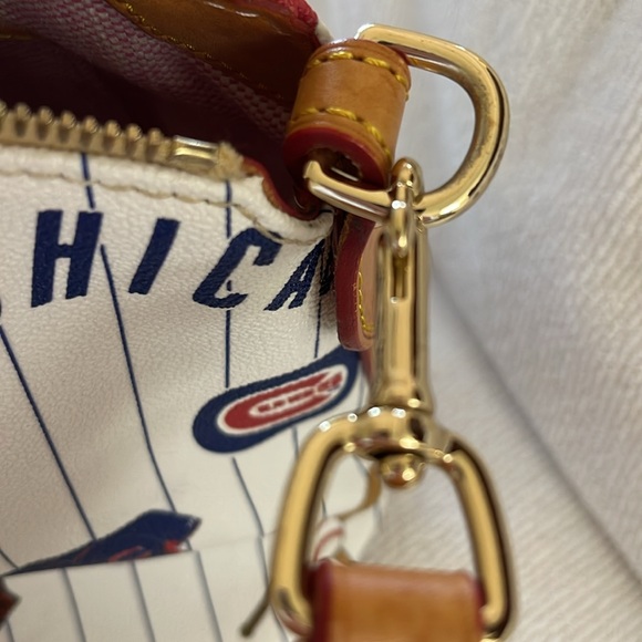 Dooney Bourke Chicago Cubs handbag - Picture 10 of 11